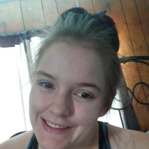 Meet your Posher, Rebekah